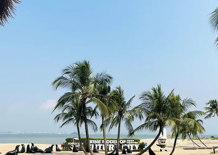Seaview 2B1R Cozy Condo Forest City