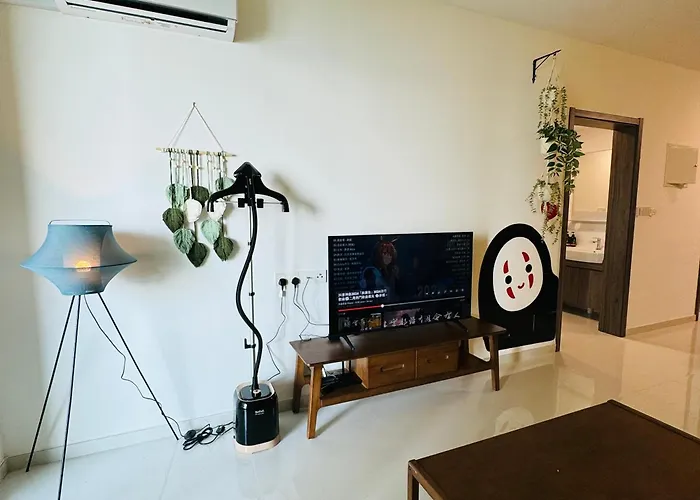 Seaview 2B1R Cozy Condo Forest City