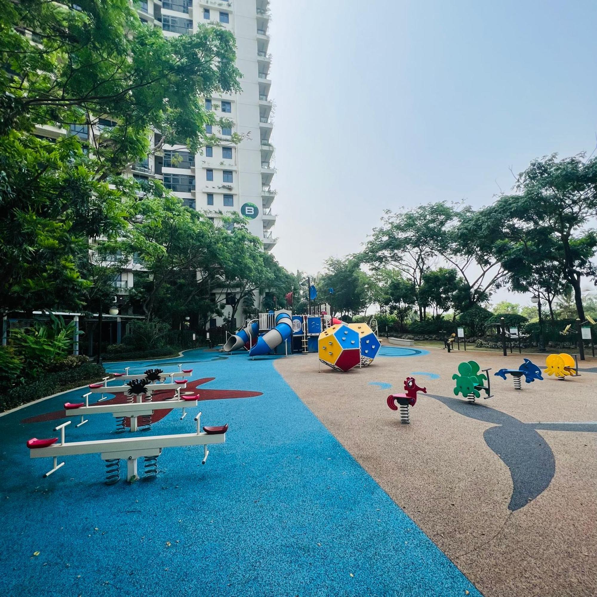 Seaview 2b1r Cozy Forest