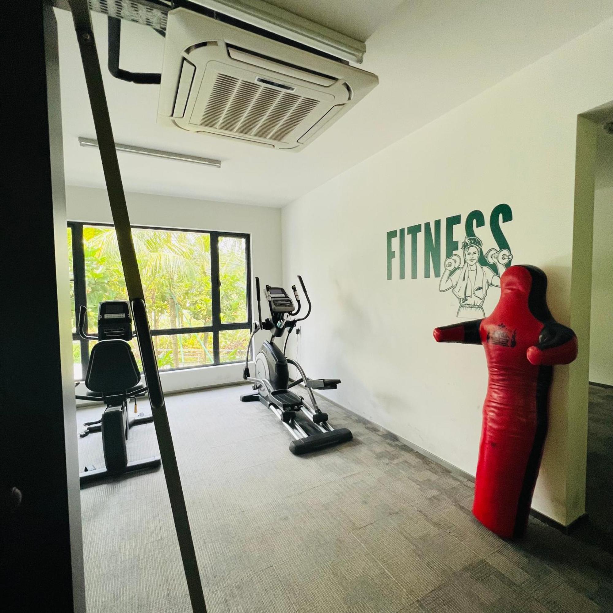 Apartment Seaview 2b1r Cozy Forest Gelang Patah