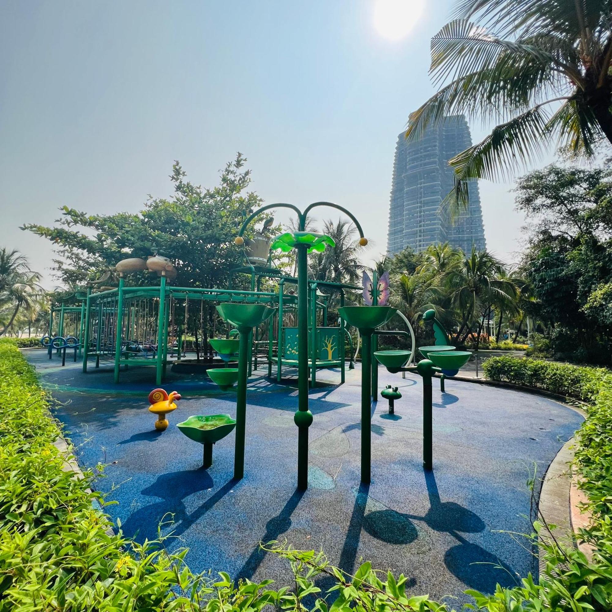Seaview 2b1r Cozy Forest Gelang Patah